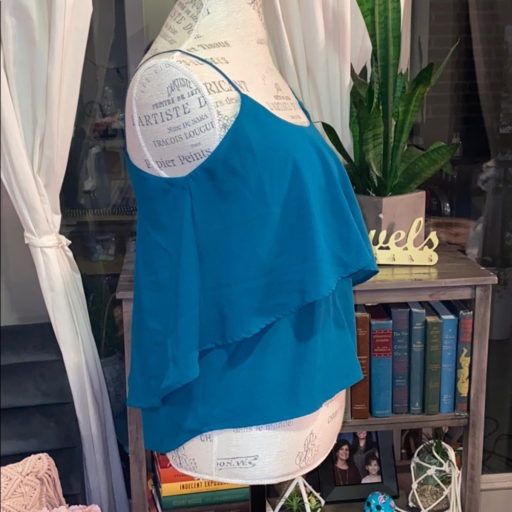 Paper Crane Small Flowy Teal Top​ - Picture 2 of 6